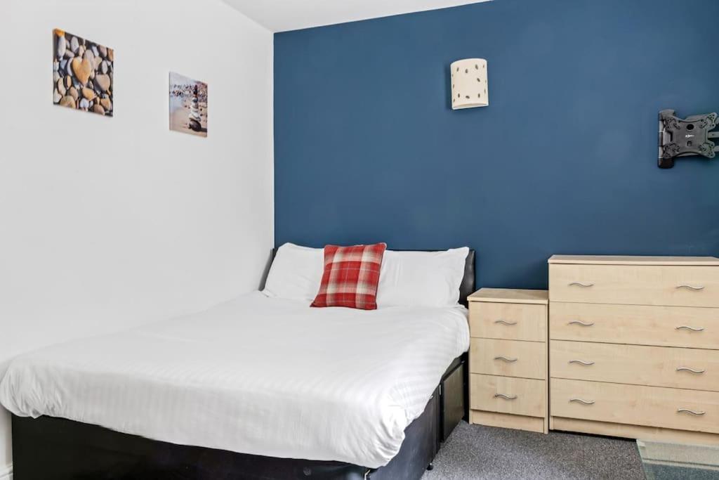 Luxurious 3 Bedroom Apartment In Park Estate Nottingham Exterior photo