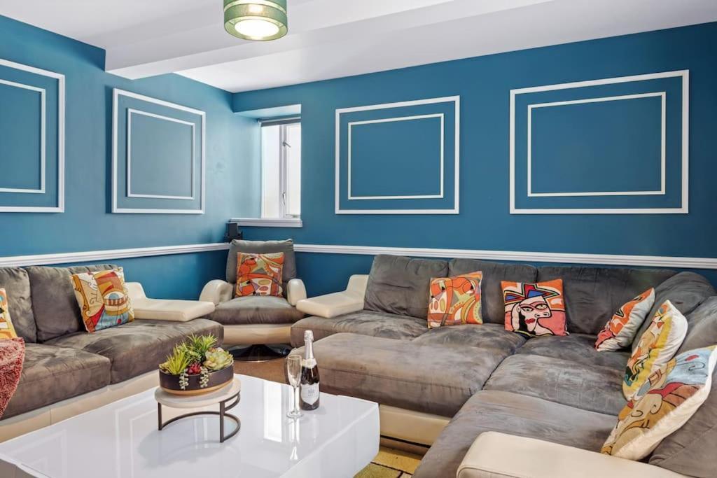 Luxurious 3 Bedroom Apartment In Park Estate Nottingham Exterior photo